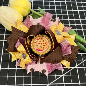 🦋 5/$25 BUNDLE • Handmade Shopkins Kooky Cookie Hairbow • Etsy Seller